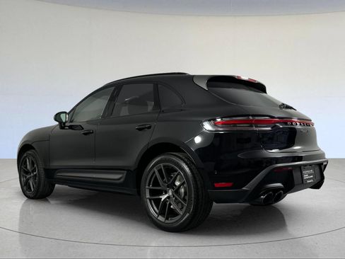 Certified 2023 Porsche Macan Turbo AWD/4WD image 3