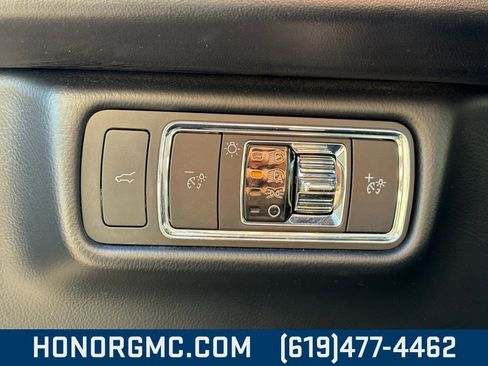 Used 2022 Lincoln Aviator Reserve w/ Equipment Group 201A image 13