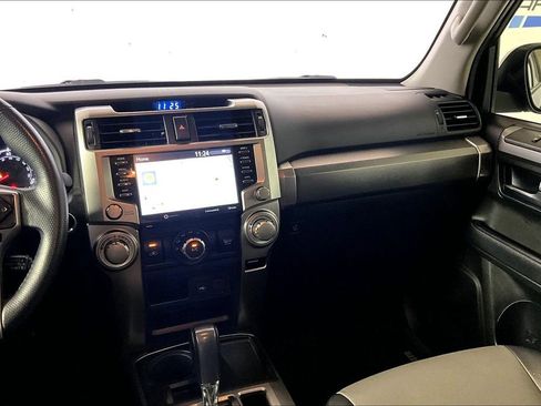 Used 2020 Toyota 4Runner SR5 Premium RWD image 5
