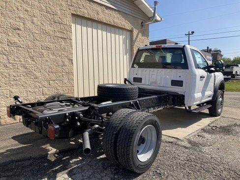 New 2026 Ford F600 4x4 Regular Cab Super Duty image 3