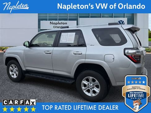 Used 2024 Toyota 4Runner SR5 Premium image 8