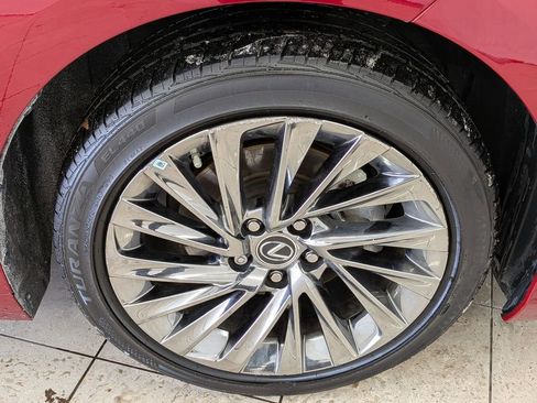 Certified 2024 Lexus ES 300h Ultra Luxury w/ Accessory Package (Z2) image 12