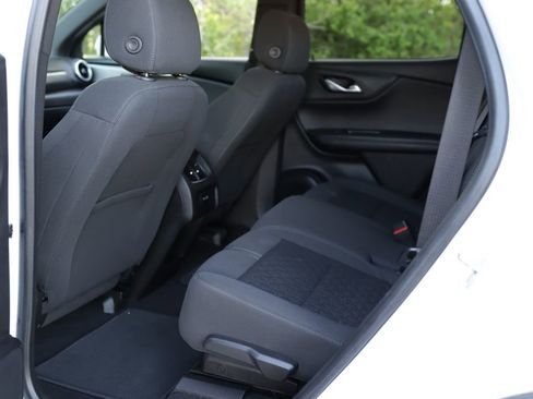 Used 2021 Chevrolet Blazer LT FWD image 25