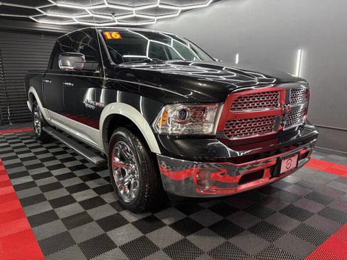 Used 2016 RAM 1500 Laramie w/ Convenience Group image 3