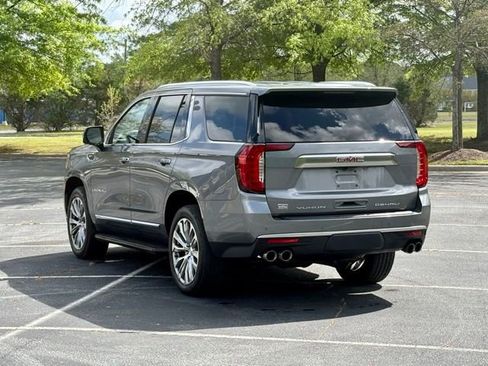 Used 2022 GMC Yukon Denali image 5