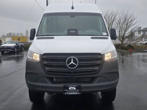New 2026 Mercedes-Benz Sprinter 2500 image 9