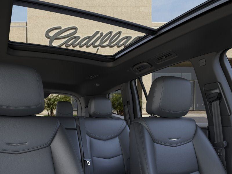 New 2025 Cadillac XT6 Luxury FWD image 24