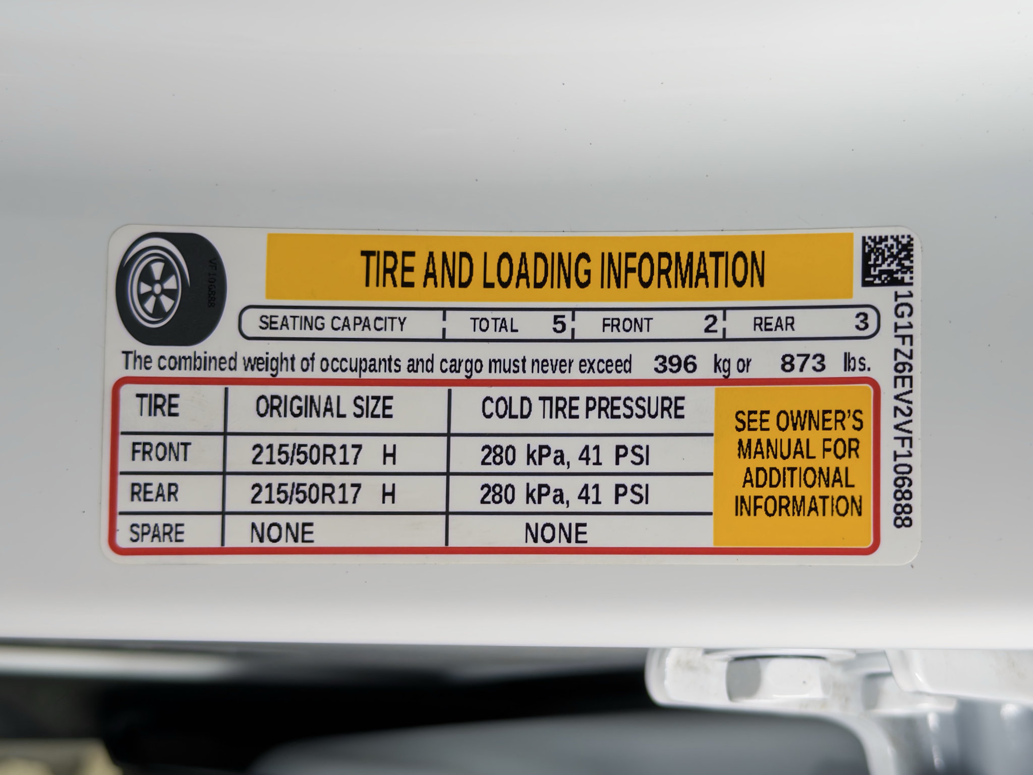 Used 2027 Chevrolet Bolt RS FWD image 30