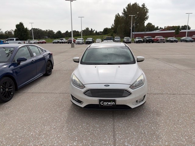 Used 2015 Ford Focus Titanium FWD image 10