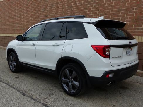 Used 2021 Honda Passport Touring image 9