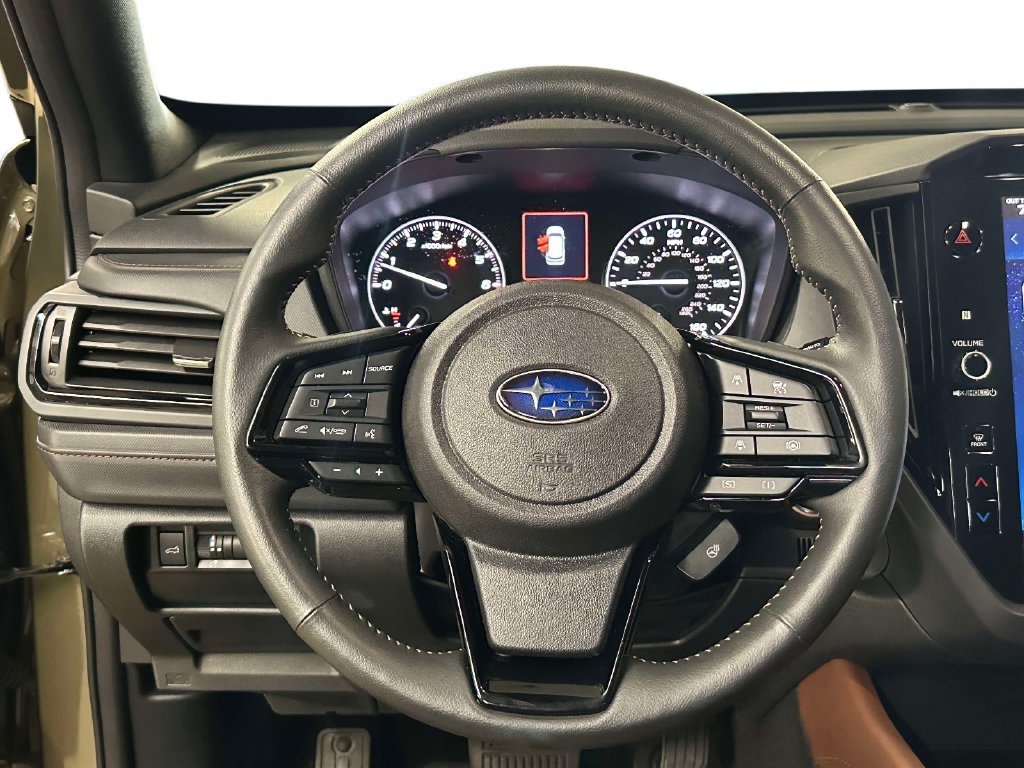 Used 2025 Subaru Forester Touring w/ Popular Package - Touring AWD/4WD image 26