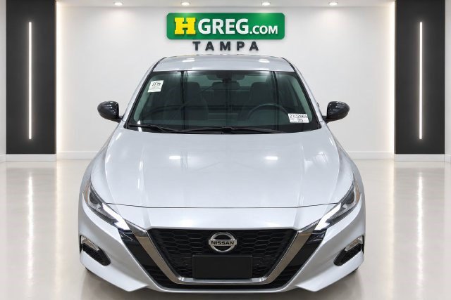 Used 2021 Nissan Altima 2.5 SR FWD image 7