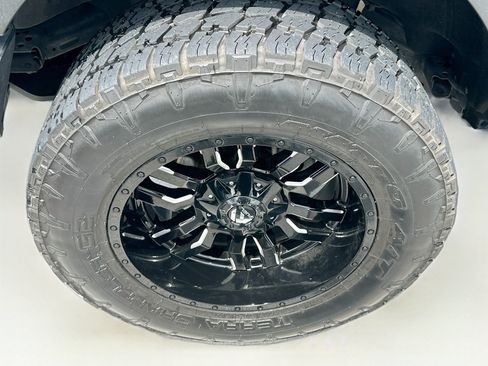 Used 2022 Ford Bronco 4-Door AWD/4WD image 29