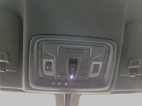 Used 2021 Chevrolet Silverado 2500 High Country w/ Z71 Off-Road Package image 18