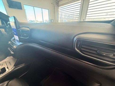 Used 2020 Ford Explorer ST w/ Premium Technology Package image 18