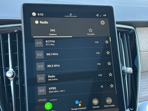 New 2026 Volvo XC90 T8 Ultra w/ Lounge Package image 16