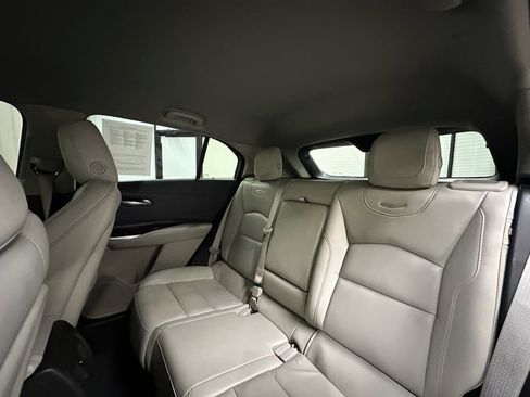 Used 2022 Cadillac XT4 Premium Luxury w/ Safety Alert Package AWD/4WD image 13