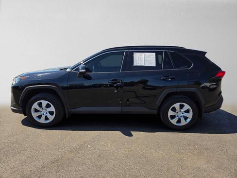 Certified 2020 Toyota RAV4 LE w/ Carpet Mat Package AWD/4WD image 7