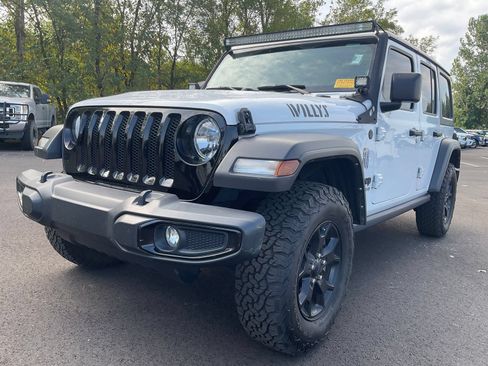 Used 2021 Jeep Wrangler Unlimited Sport AWD/4WD image 2