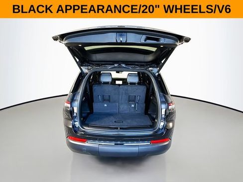 New 2025 Jeep Grand Cherokee L Limited w/ Black Appearance Package AWD/4WD image 27