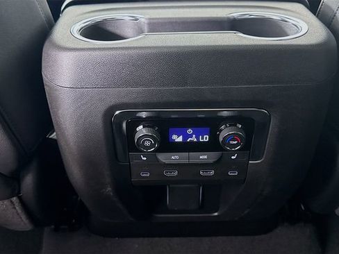 New 2025 Chevrolet Tahoe Premier image 30