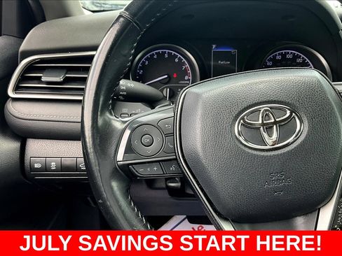 Used 2022 Toyota Camry SE FWD image 13