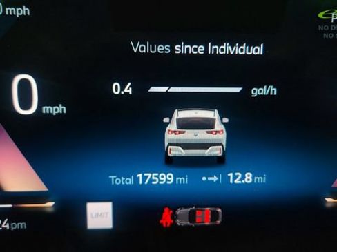 Used 2026 BMW X2 xDrive28i AWD/4WD image 40