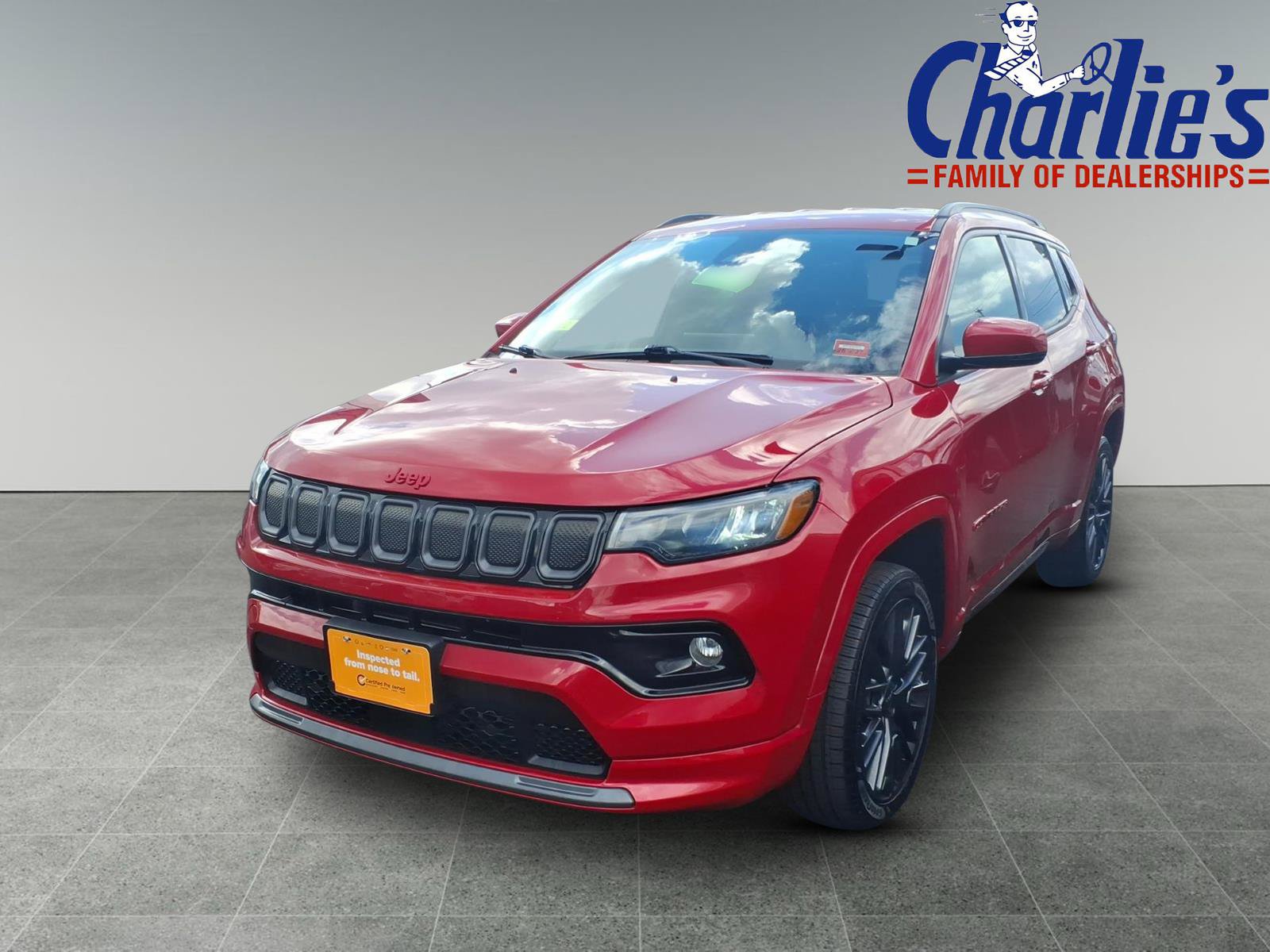Used 2022 Jeep Compass Limited AWD/4WD image 1