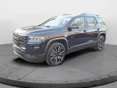 Used 2021 GMC Acadia SLT w/ Elevation Edition image 3