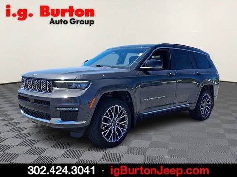 Used 2025 Jeep Grand Cherokee L Summit AWD/4WD image 3
