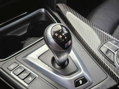 Used 2018 BMW M3 image 60