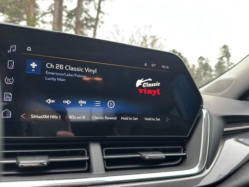 New 2026 Chevrolet Trax ACTIV w/ Sunroof Package FWD image 20