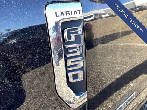 Used 2022 Ford F350 Lariat w/ Lariat Ultimate Package AWD/4WD image 9