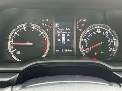 Used 2021 Toyota 4Runner Limited AWD/4WD image 37