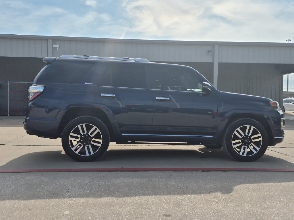 Used 2018 Toyota 4Runner Limited AWD/4WD image 7