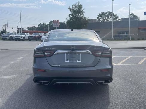 Used 2023 Nissan Maxima Platinum w/ Sport Mat Group FWD image 7