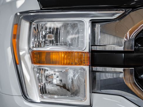 Certified 2022 Ford F150 XLT image 9