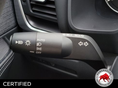 Used 2023 Nissan Rogue SV image 30