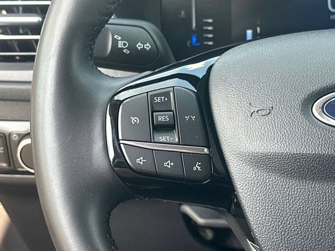 Certified 2024 Ford Escape Active AWD/4WD image 27