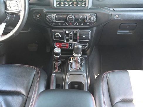 Used 2020 Jeep Gladiator Rubicon image 14