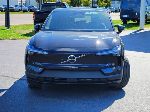 New 2025 Volvo EX30 Plus w/ Climate Package AWD/4WD image 31