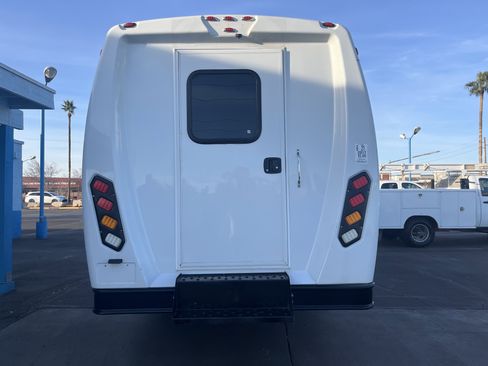 Used 2017 Ford E-450 and Econoline 450 Super Duty w/ Shuttle Bus Prep Package image 4