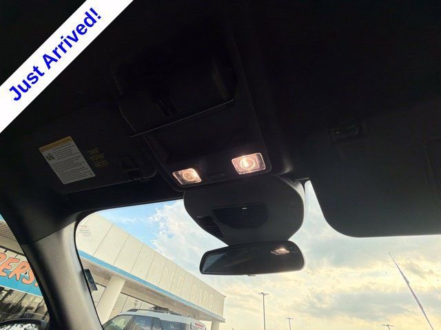 Used 2023 Ford Escape ST-Line w/ Tech Pack #1 AWD/4WD image 32