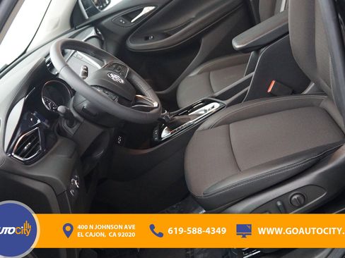 Used 2023 Buick Encore GX Select w/ Sport Touring Package FWD image 9