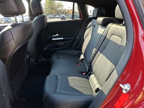 Certified 2022 Mercedes-Benz GLA 250 4MATIC image 8