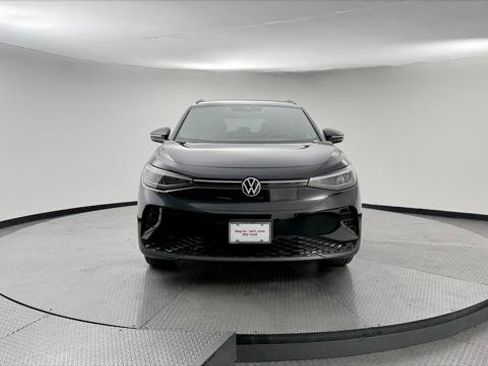 Used 2024 Volkswagen ID.4 2WD image 11