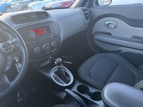 Used 2014 Kia Soul + w/ Eco Package image 11