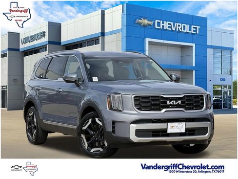 Used 2025 Kia Telluride S image 1