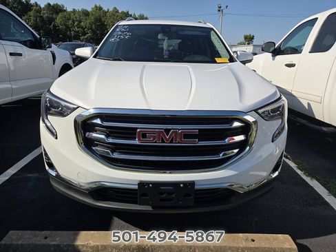 Used 2020 GMC Terrain SLT AWD/4WD image 2
