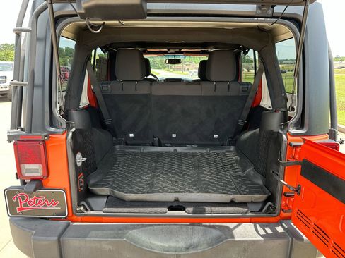 Used 2015 Jeep Wrangler Unlimited Sport w/ Quick Order Package 24S AWD/4WD image 22